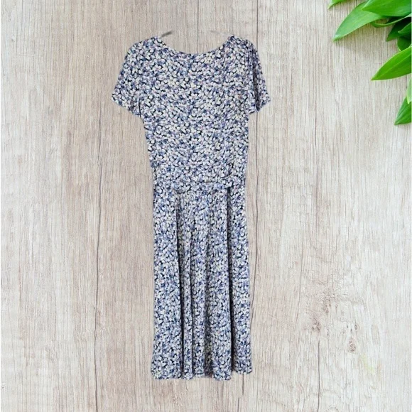 Lauren Ralph Lauren Floral Belted Crepe Dress NWT Size 4 - Picture 4 of 11